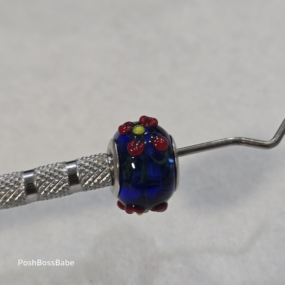 European-Style Blue Glass Bead with Red Floral Design – Fits Pandora Trollbeads - Picture 4 of 6